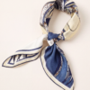 产品1轮播图 14 Momme Silk Square Scarf · 65 × 65 cm